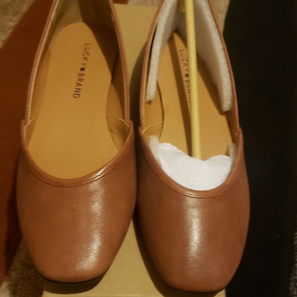 Lucky Brand flats